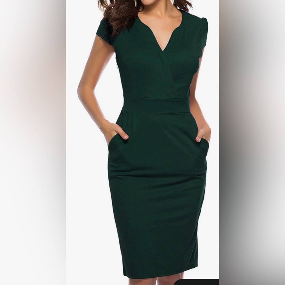 Ceasikery green fitted dress w/pockets